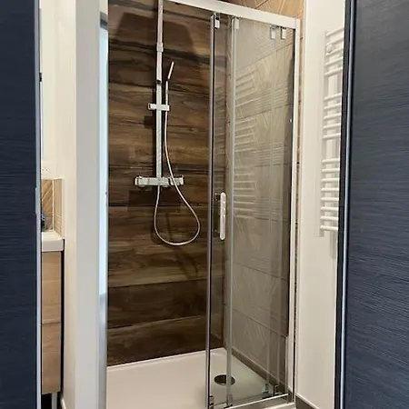 Villa Maison Cosy Centre-ville Avec Jardin, Clim Lens